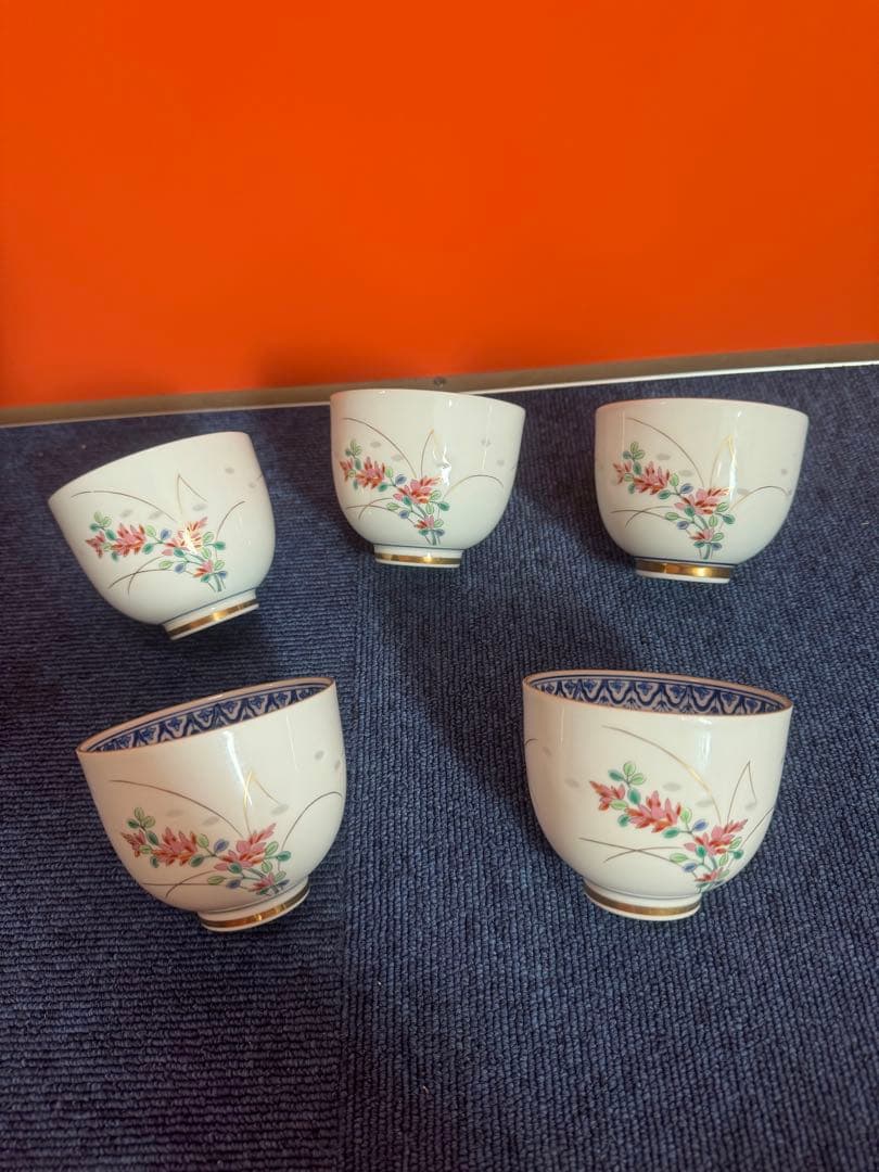 1809 其泉 蛍草花文 湯呑 5客 金彩 未使用