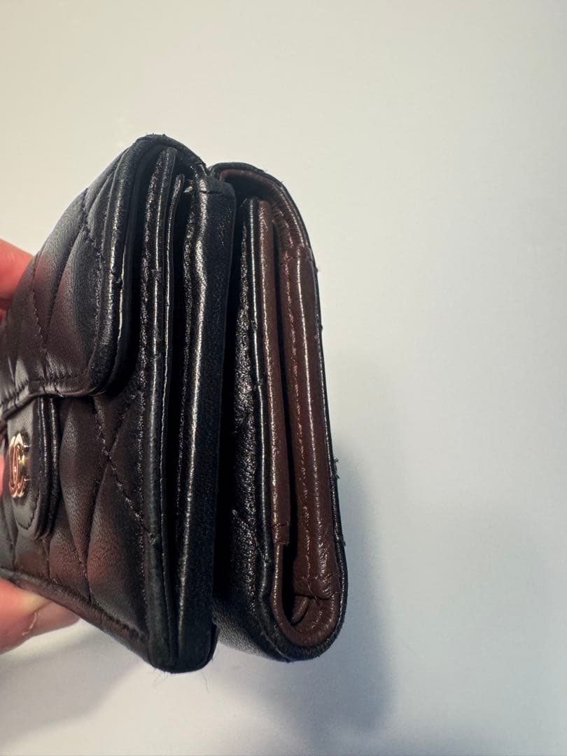 K*様 CHANEL キルティング ブラック 三つ折り財布