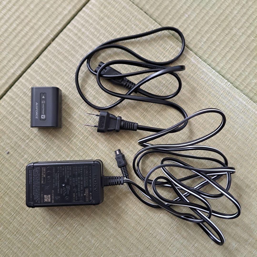 ★年末限定値下げ中★SONYHDR-CX550Vビデオカメラ付属品箱付き