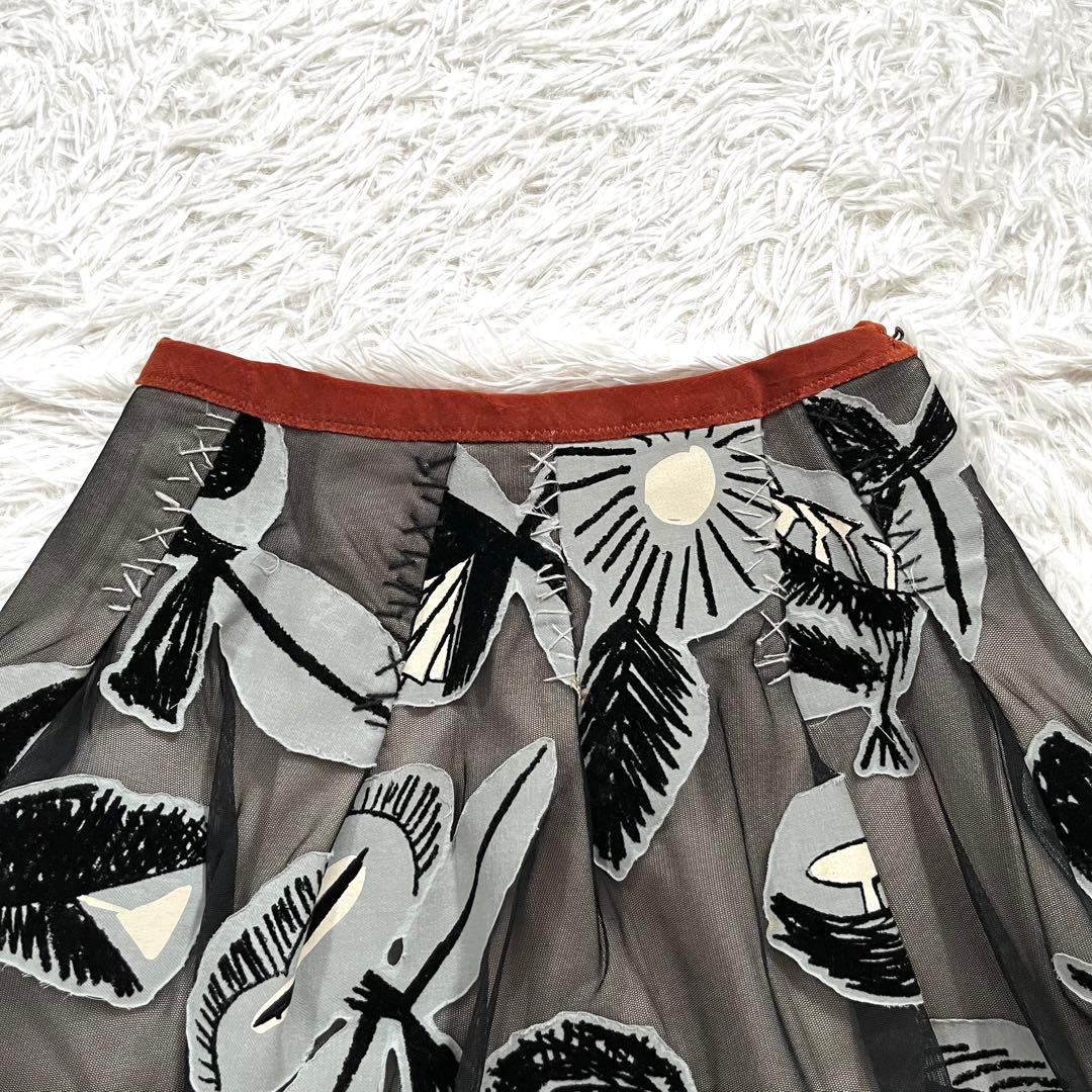 よよ　ミナペルホネン　CAMELLIA 花柄　フロッキープリント　スカート