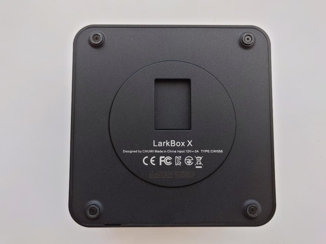 Chuwi Larkbox X 2023 N100おまけキーボード n100 ミニpc