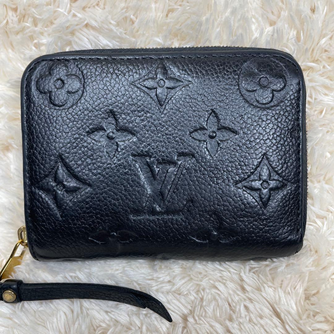 ルイヴィトン　アンプラント　ジッピーパース　型押し　モノグラム　黒