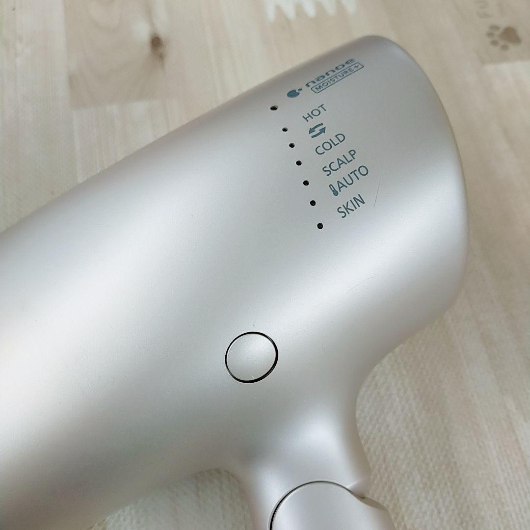 ほぼ未使用○Panasonic ナノケア ドライヤー EH-NA0G
