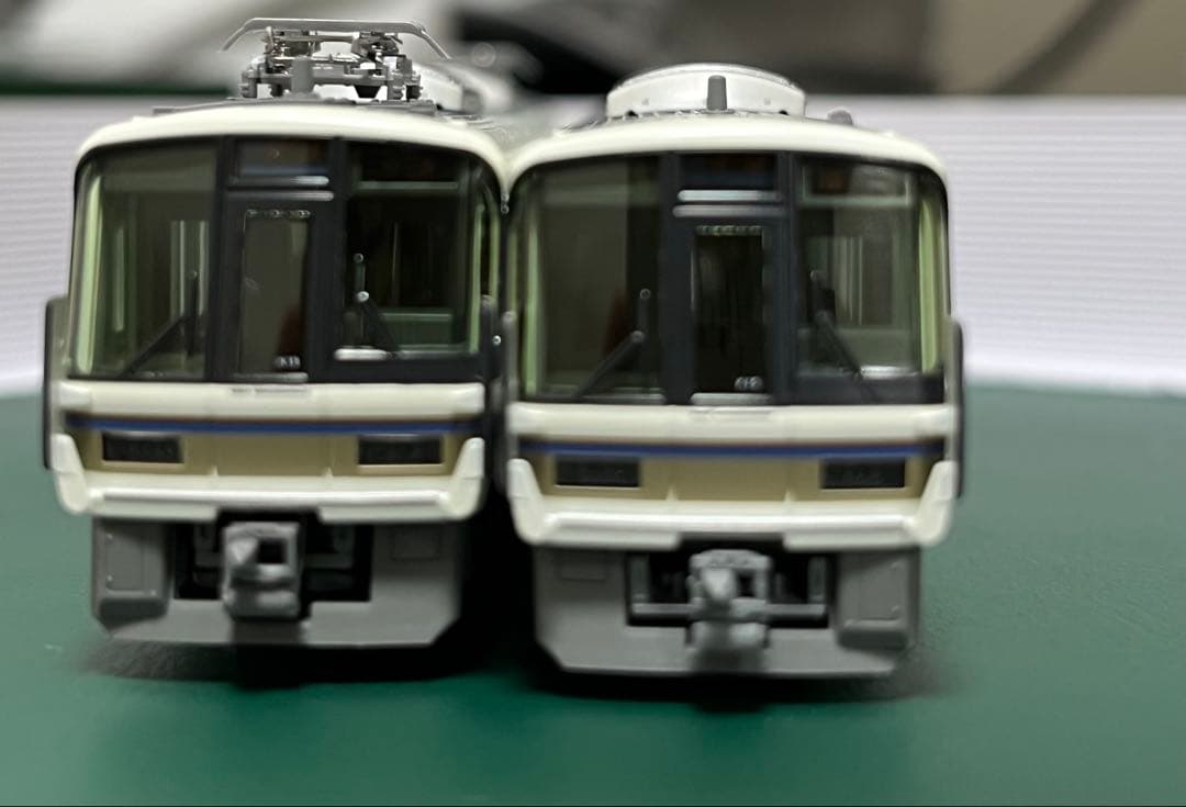 く*ら様 KATO 10-1581 221系リニューアル車嵯峨野線(霜取りパンタ