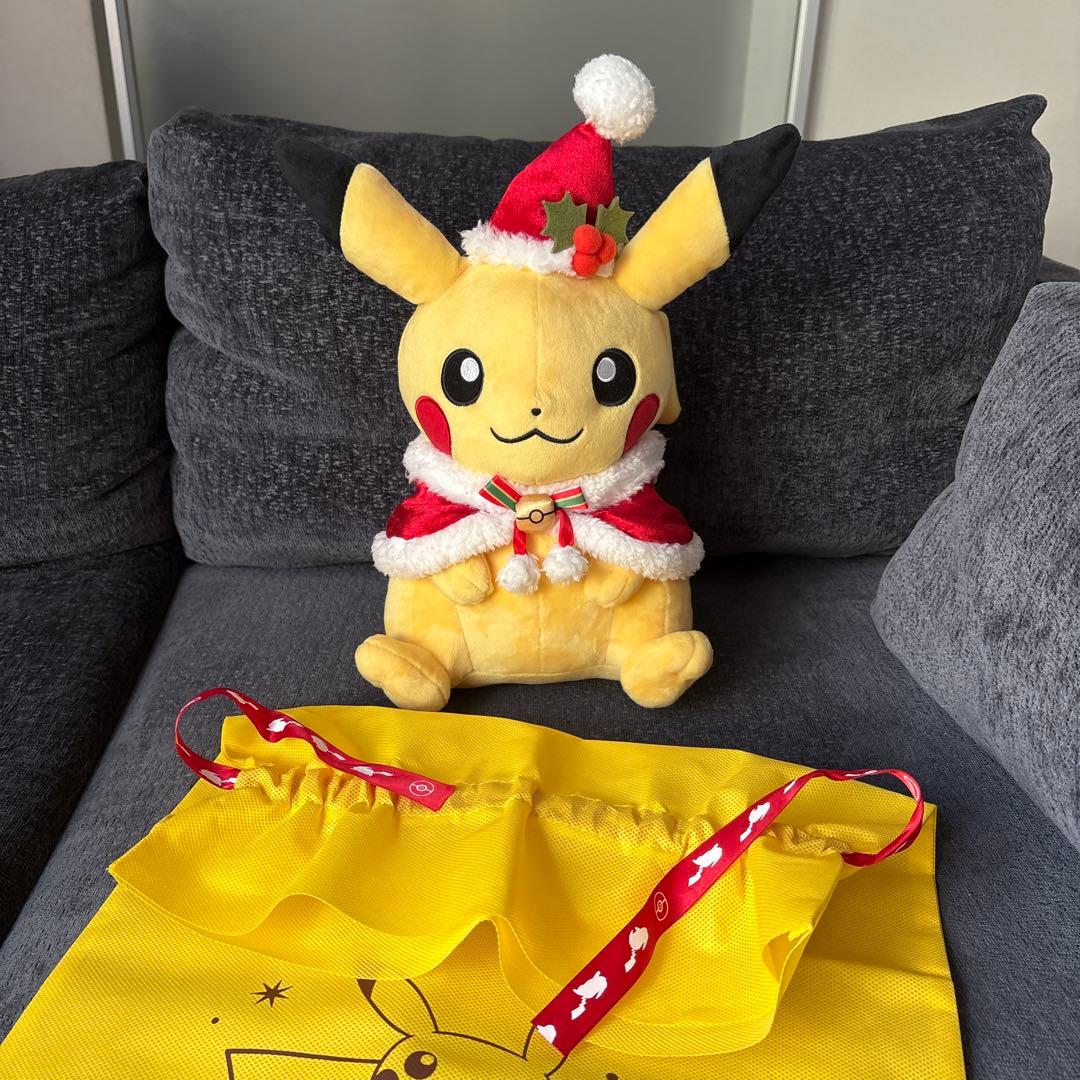 クリスマス ポケモンセンター ピカチュウ サンタ 限定 ぬいぐるみ