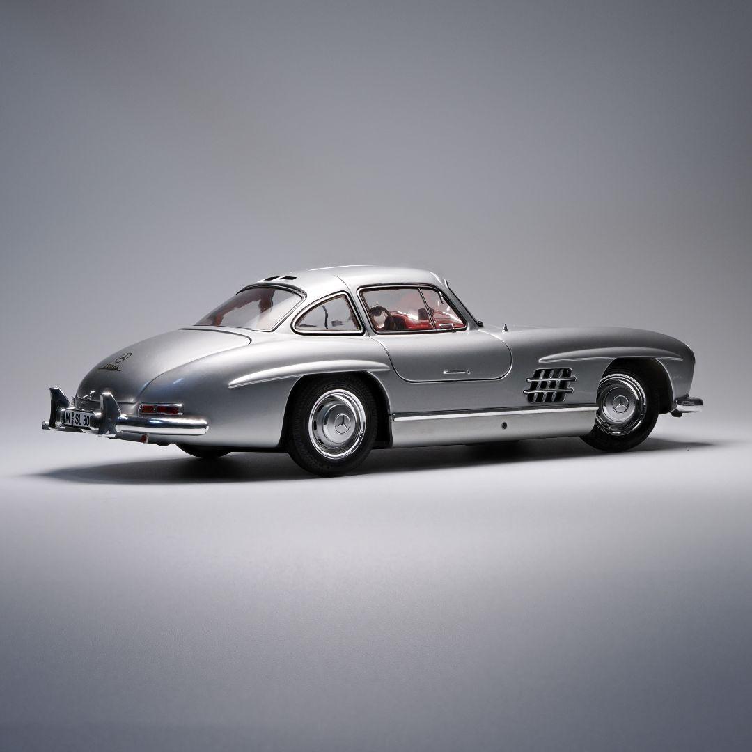 シュコー 1/18 メルセデスベンツ 300SL ガルウイング schuco