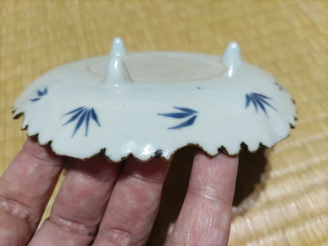 あっちゃん様　4枚価格　名工！初代　川瀬竹春　中国風　祥瑞　染付　３ツ足　皿