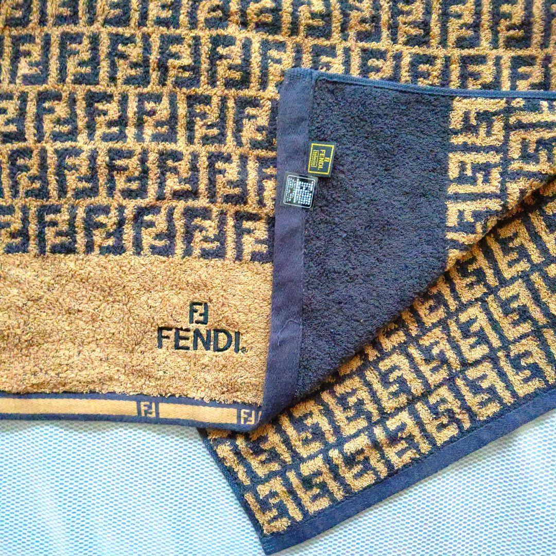 未使用品】FENDI フェンディ バスタオル ズッカ 希少 廃盤 - メルカリ