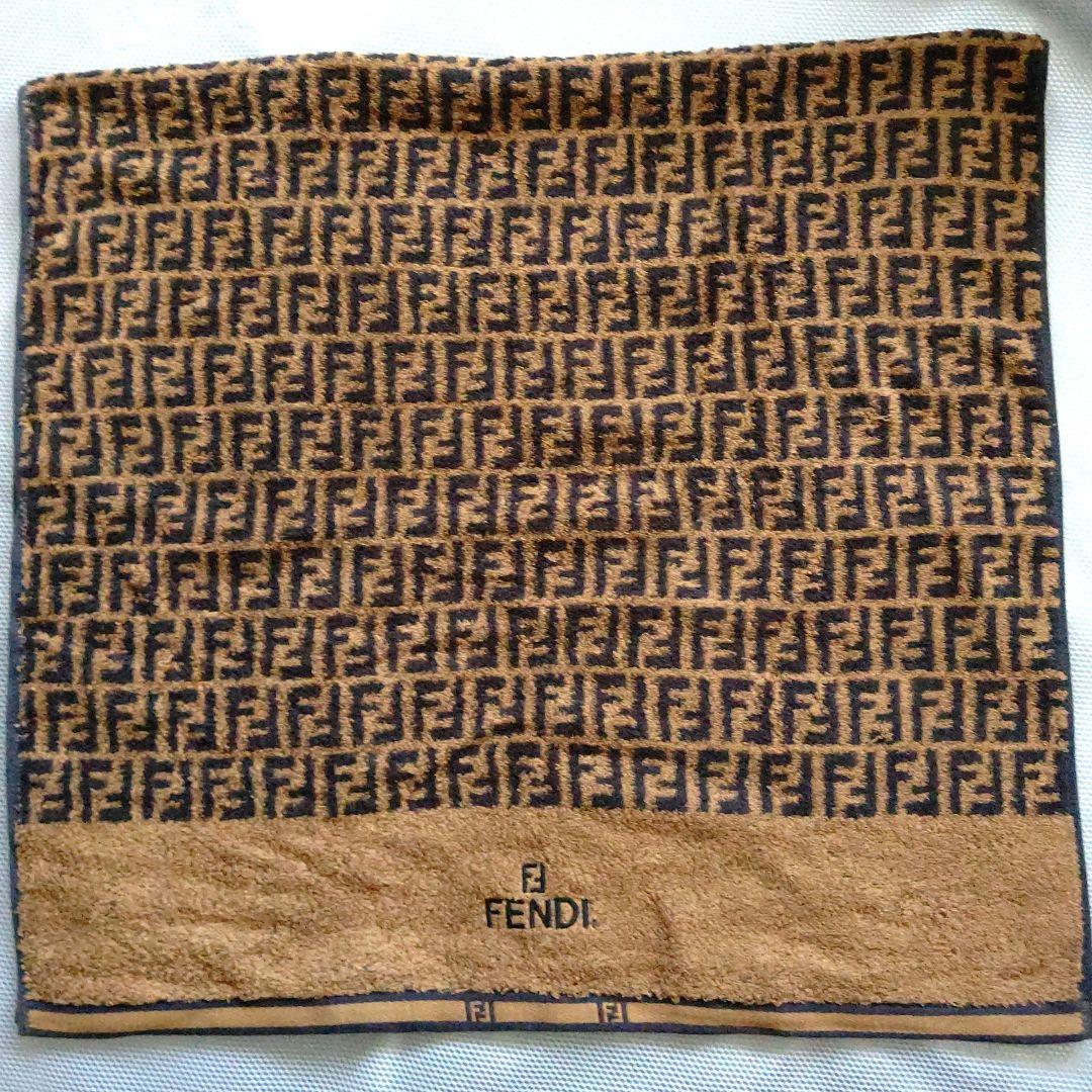 未使用品】FENDI フェンディ バスタオル ズッカ 希少 廃盤 - メルカリ