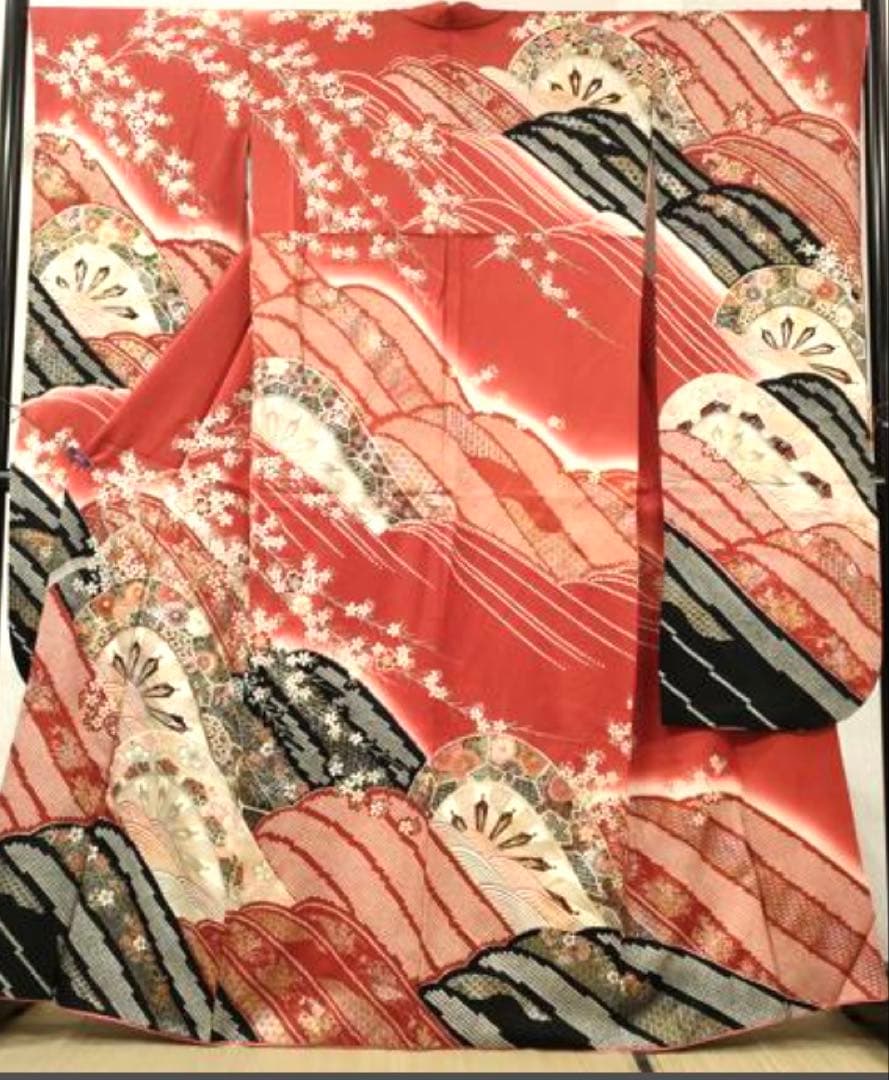 振袖 フルセット6点サイズM〜L駒刺繍 立波吉祥花文 暈