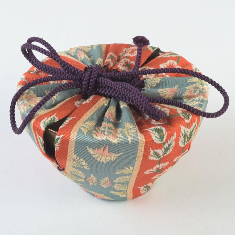 茶道具 飴釉 天目茶碗 仕覆付 裏千家十五代鵬雲斎極め箱 M 9785 - メルカリ