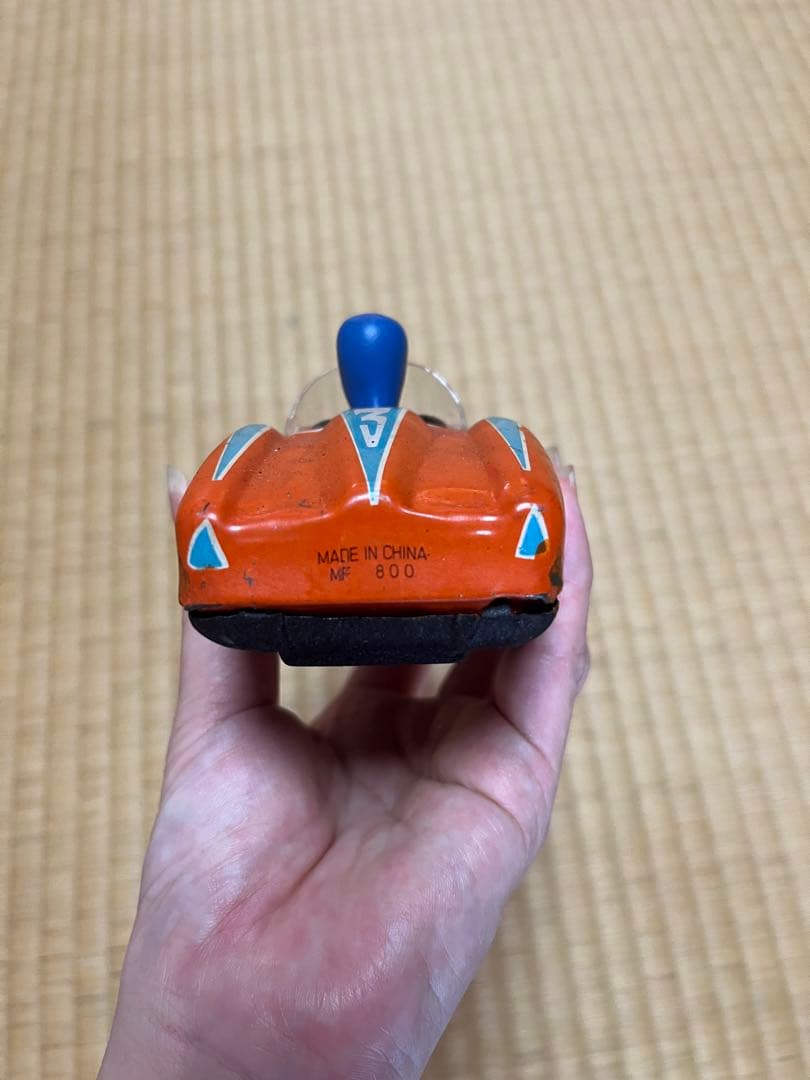 ブリキのおもちゃ