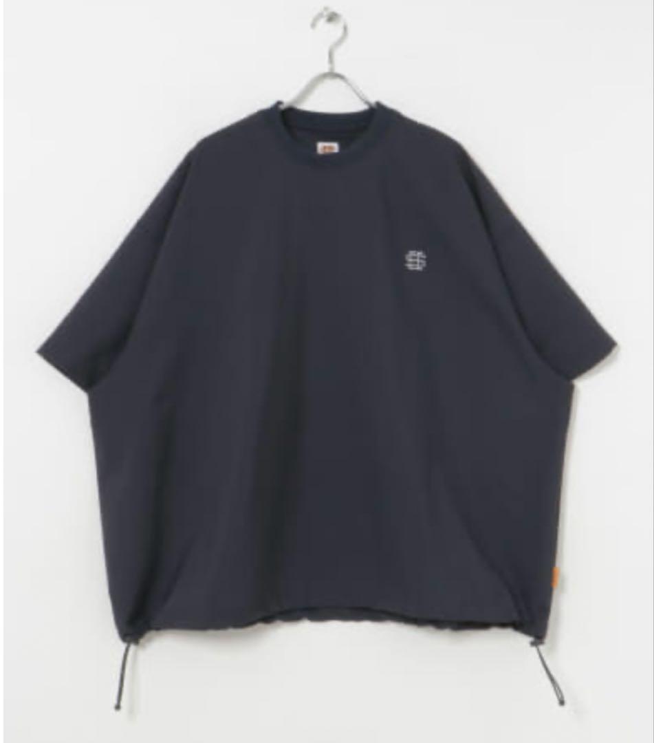 seesee WOOL SUPER BIG FLAT SS T set up