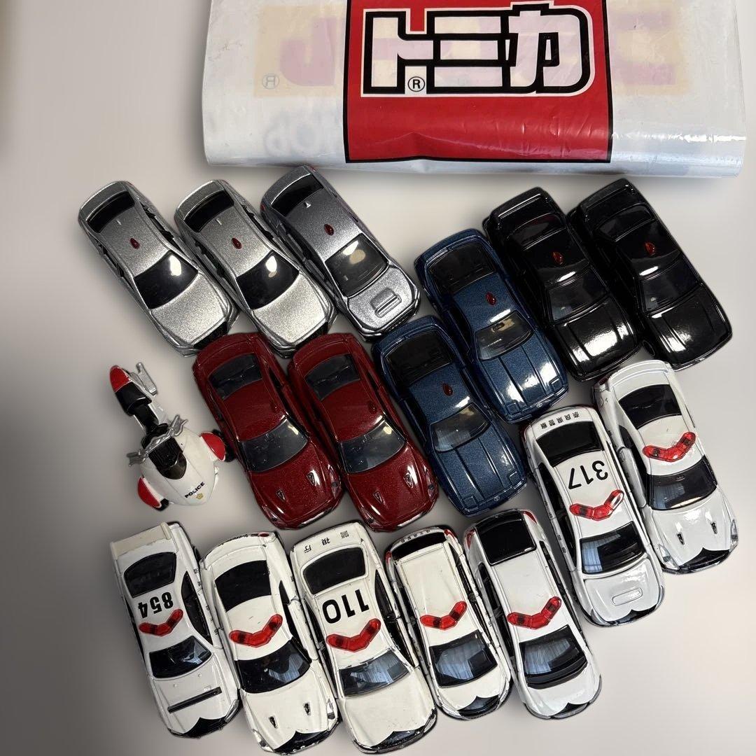 トミカ ミニカーセット 多数 バラ売り不可 - メルカリ