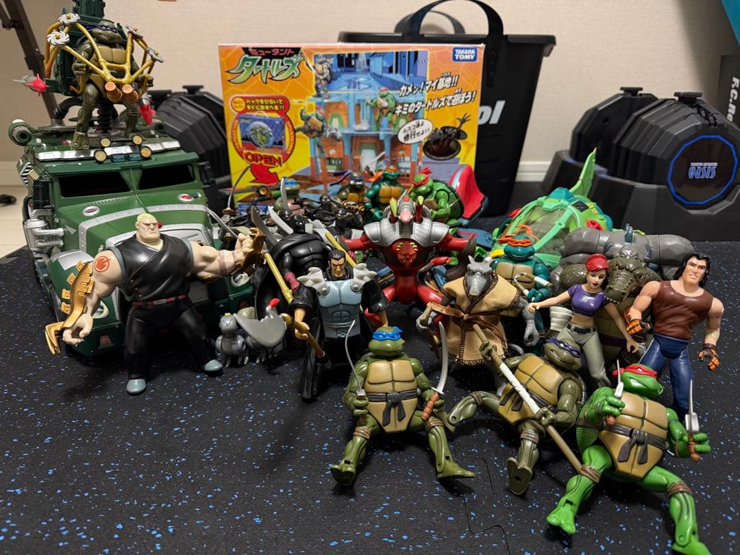 限界特価　ミュータント・タートルズ フィギュアセット　2003,2004 5ポイント プラス/ TMNT ティーンエイジ・ミュータント・ニンジャ