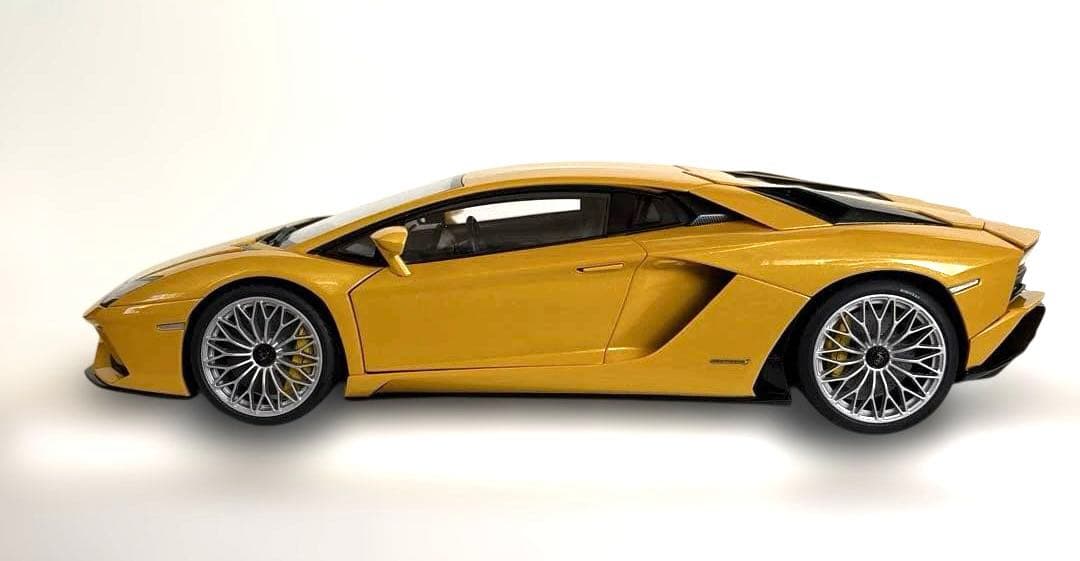 オートアート ランボルギーニ アベンタドールS 1/18