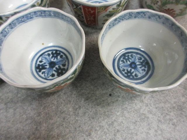 伊万里 色絵 錦手 猪口 10個 [B24087] 草花文 古玩 古美術