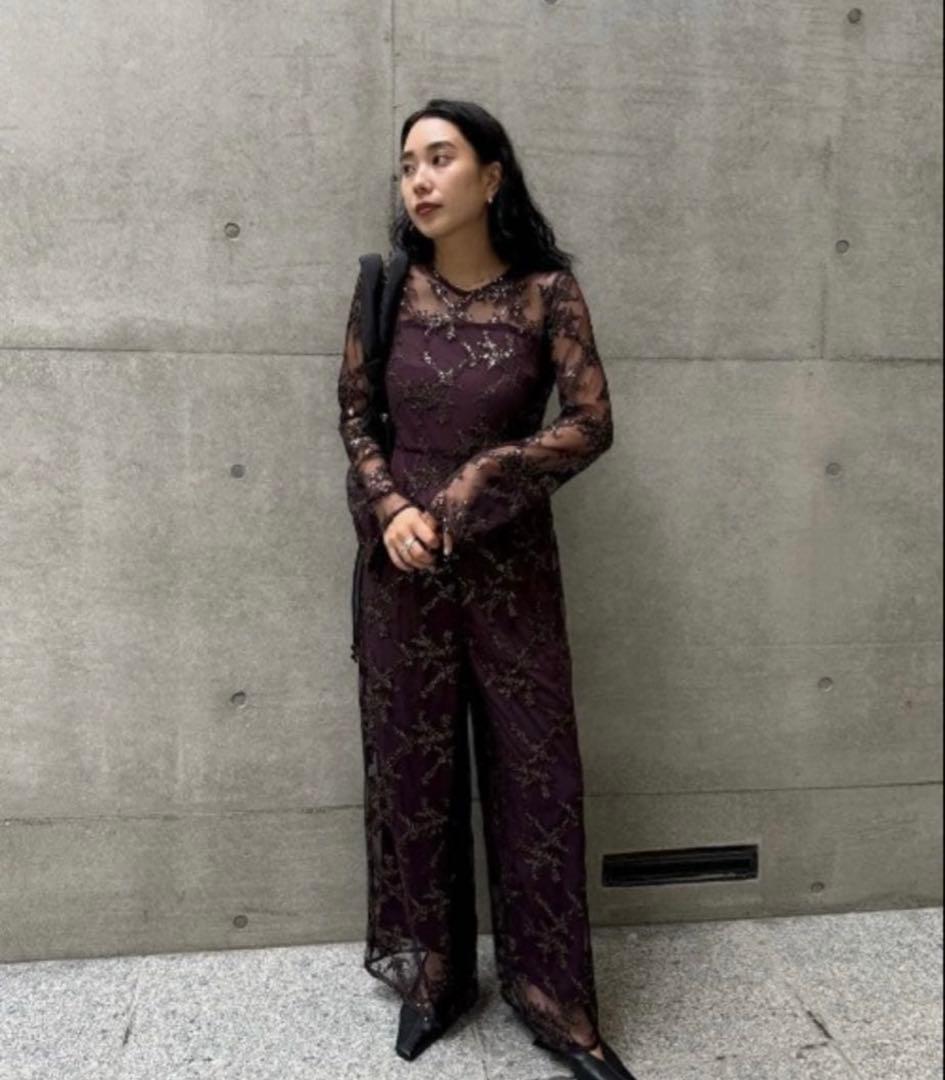 Ameri VINTAGE SPANGLE LACE ROMPERS Mサイズ - メルカリ