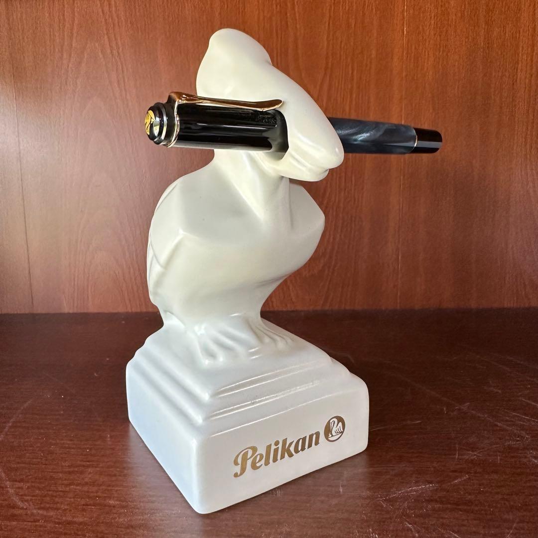 ペンスタンド(ペリカン)