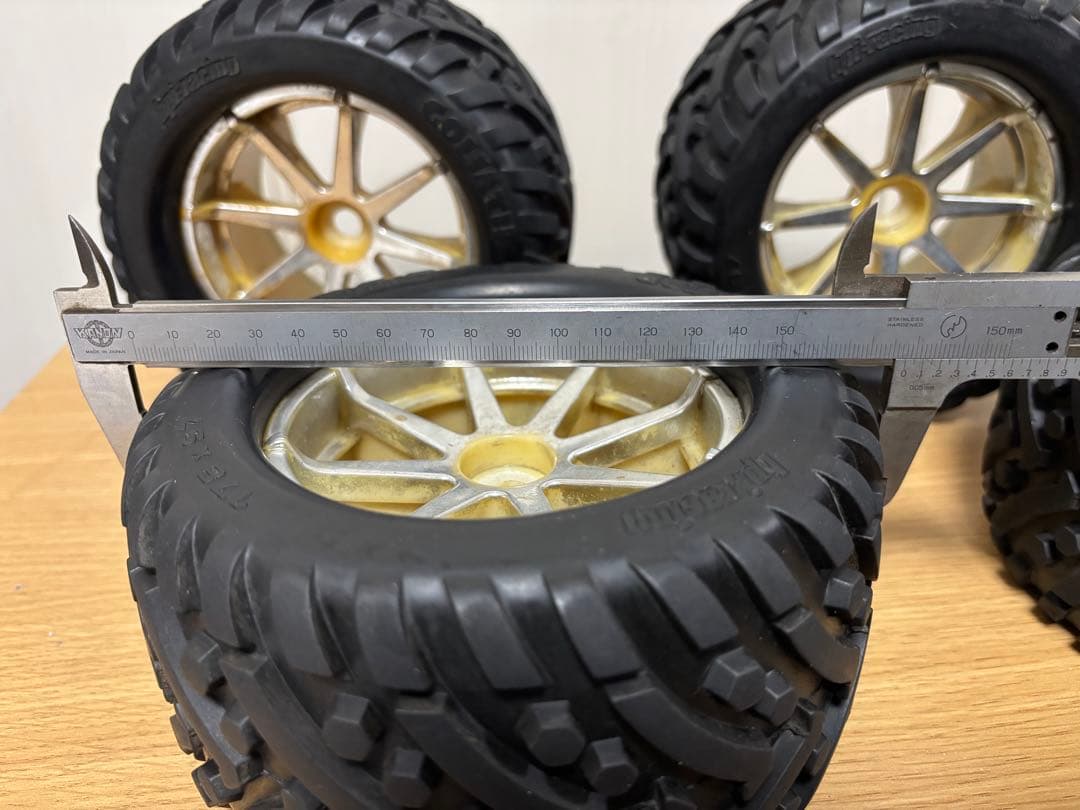 hpi サベージ用タイヤホイールGOLIATH