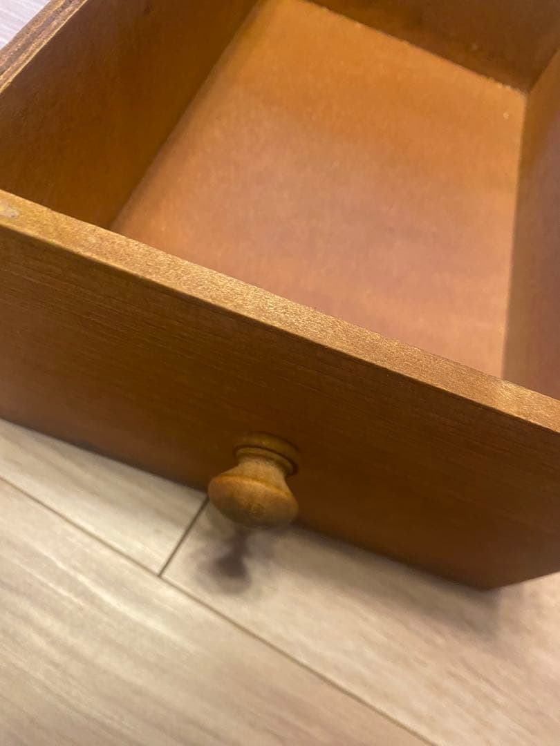 salut! サリュ ナチュラルフレンチ タンス 非売品、完売品