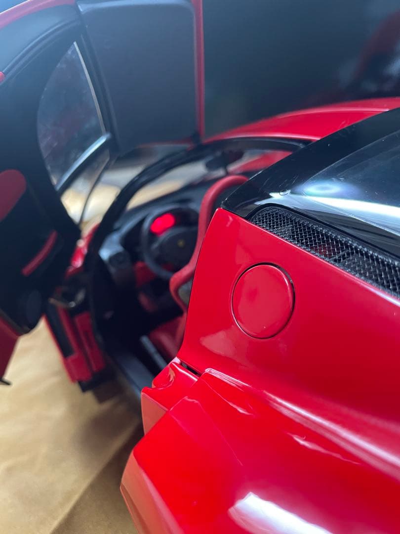 デアゴスティーニ　エンツォフェラーリ1/10スケールセット