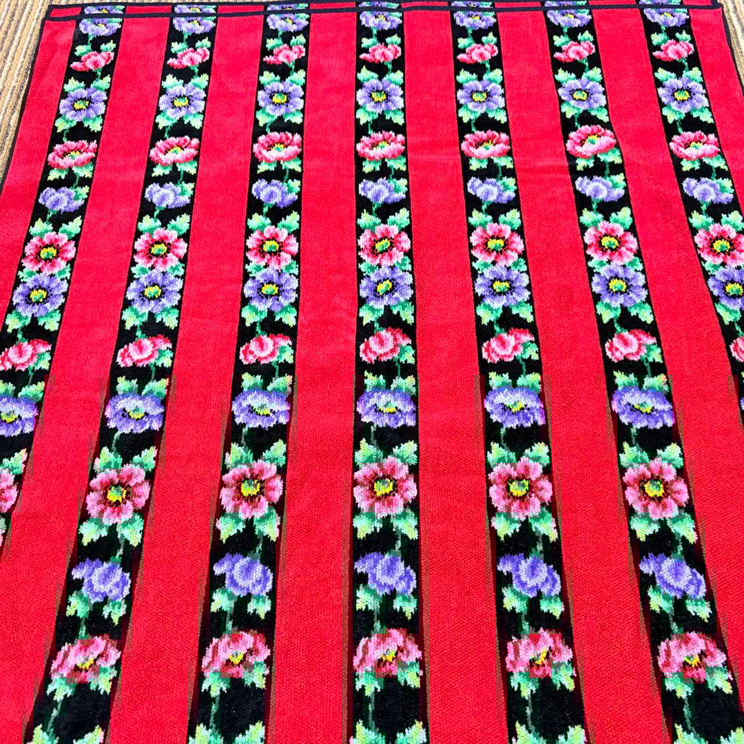 未使用 FEILER フェイラー 花柄 大判バスタオル レッド タオル・バス用品