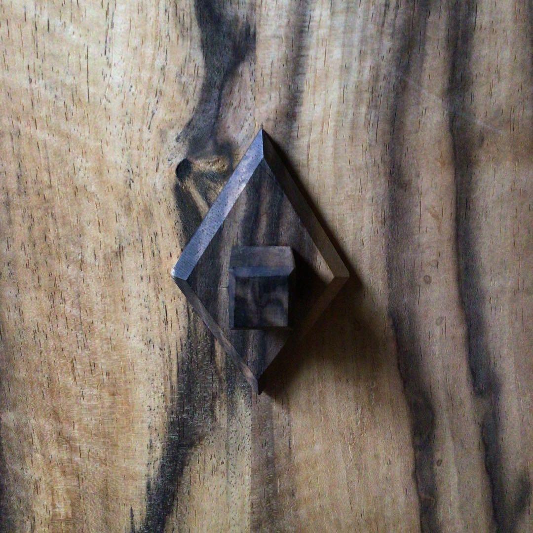 No3724 黒柿無垢 茶箱 高さ38.5cm 茶道具 器局 茶箪笥 送料無料 - メルカリ