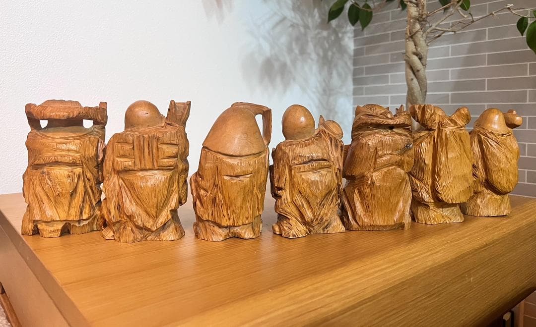 アンティーク 縁起物☆七福神セット 木彫りの金運・招福・開運 置物