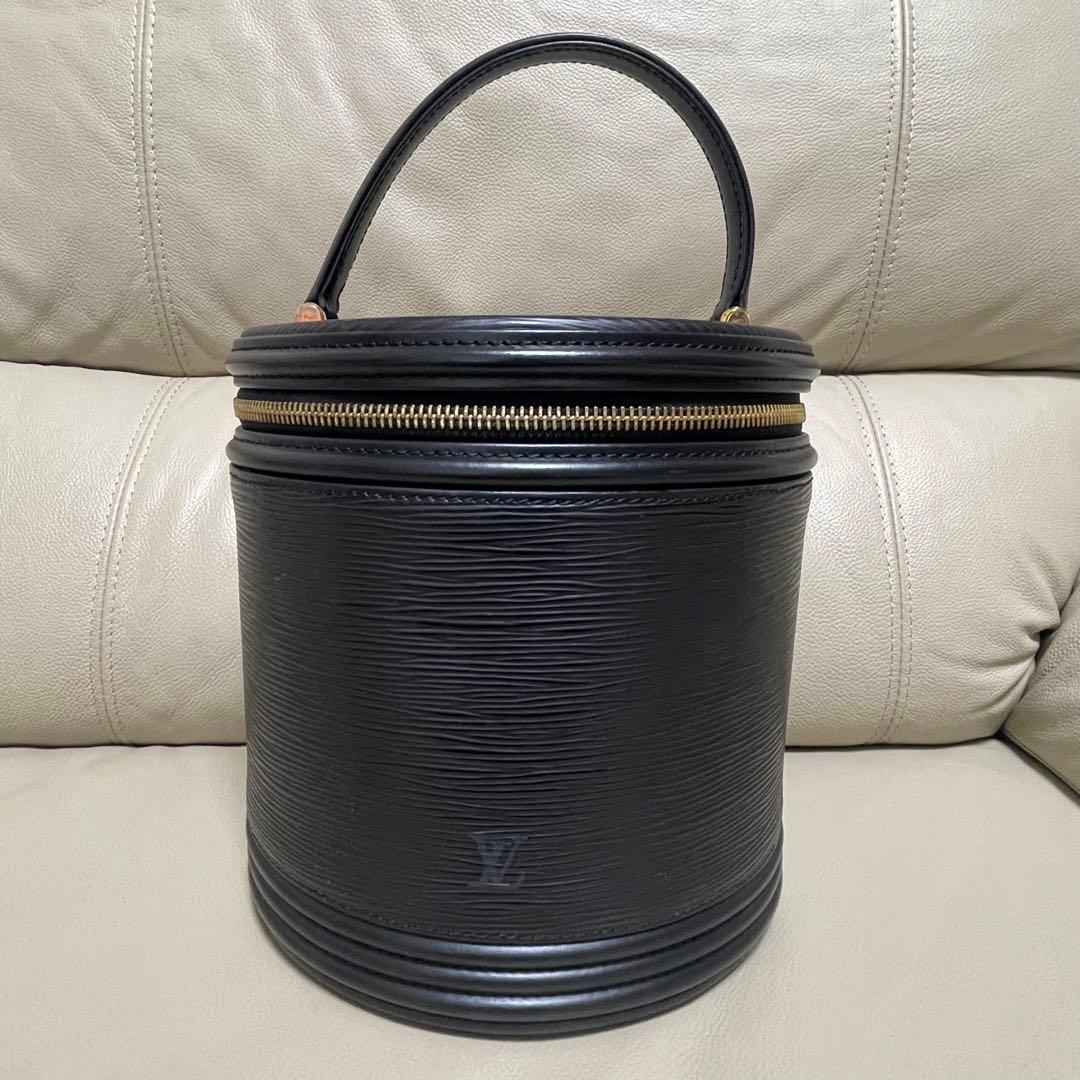 ☆LOUIS VUITTON エピ カンヌ バニティバッグ☆
