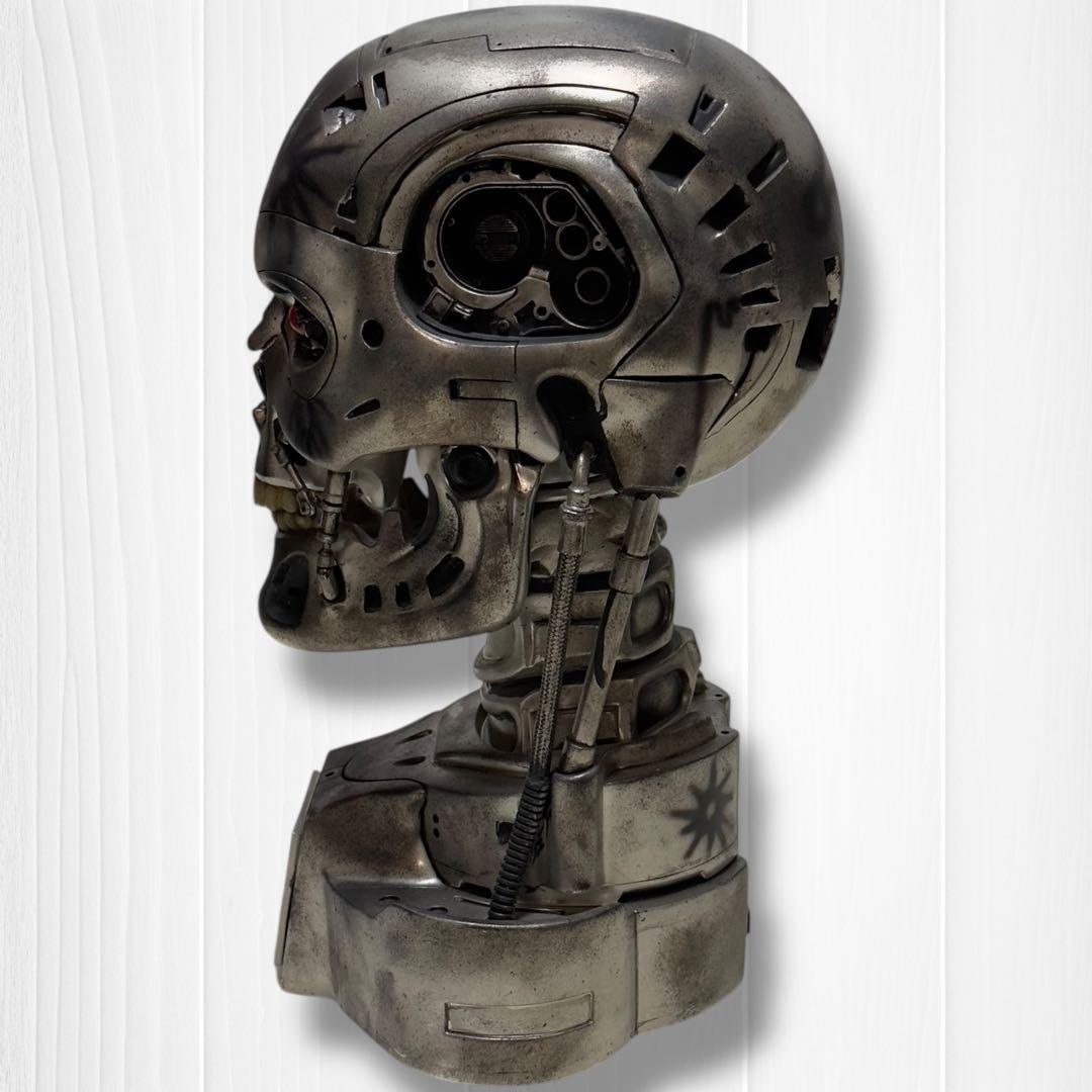 【希少品】T-800 ENDSKULL PROP REPLICA