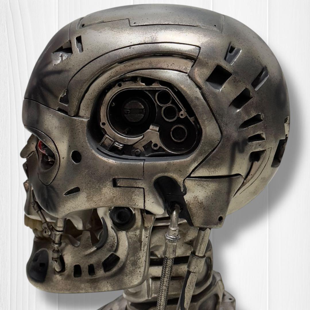 【希少品】T-800 ENDSKULL PROP REPLICA