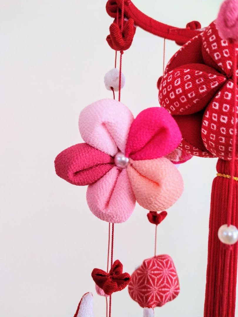 つるし飾り「つるし雛」中