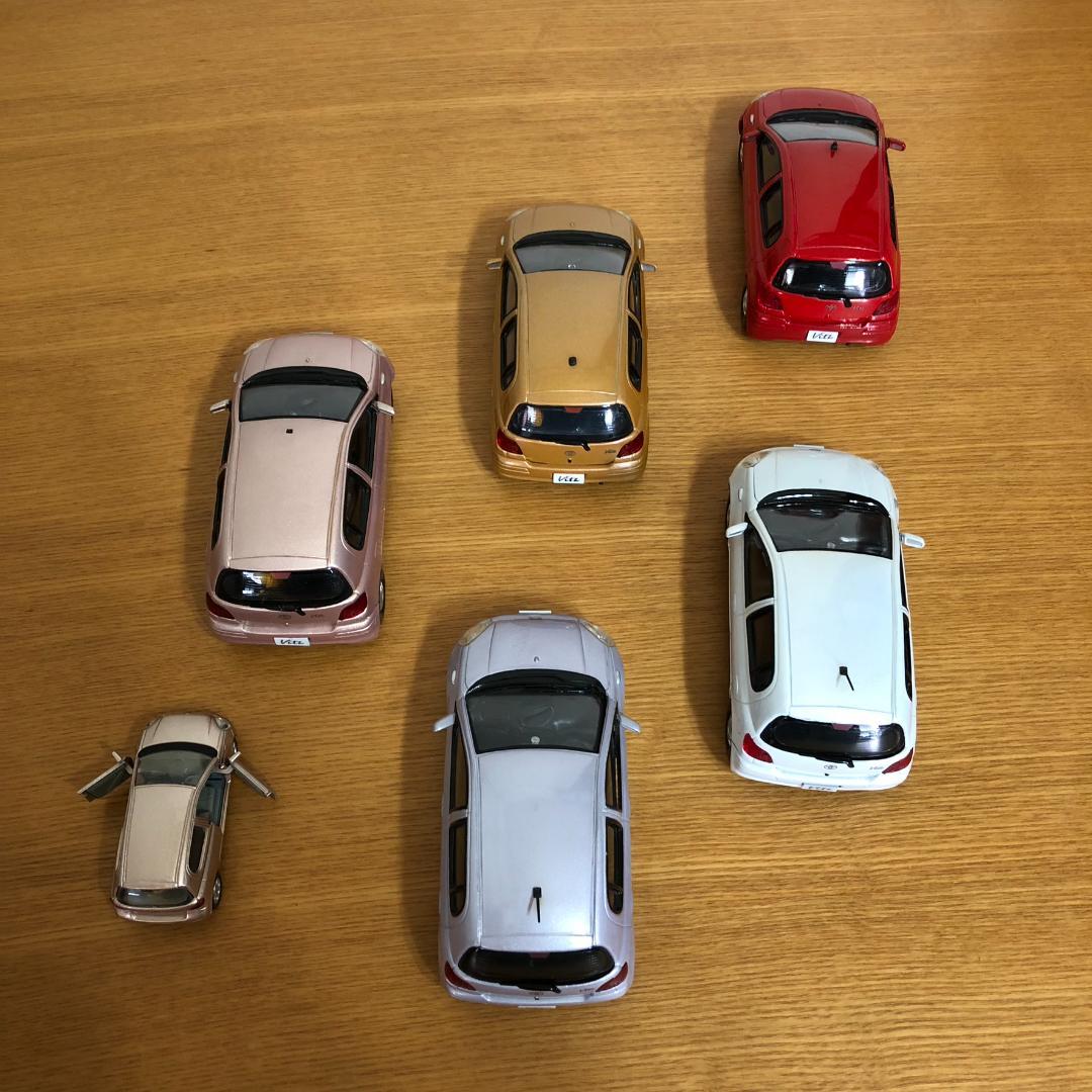 TOYOTA Vitz 1/24 ミニカー 13台