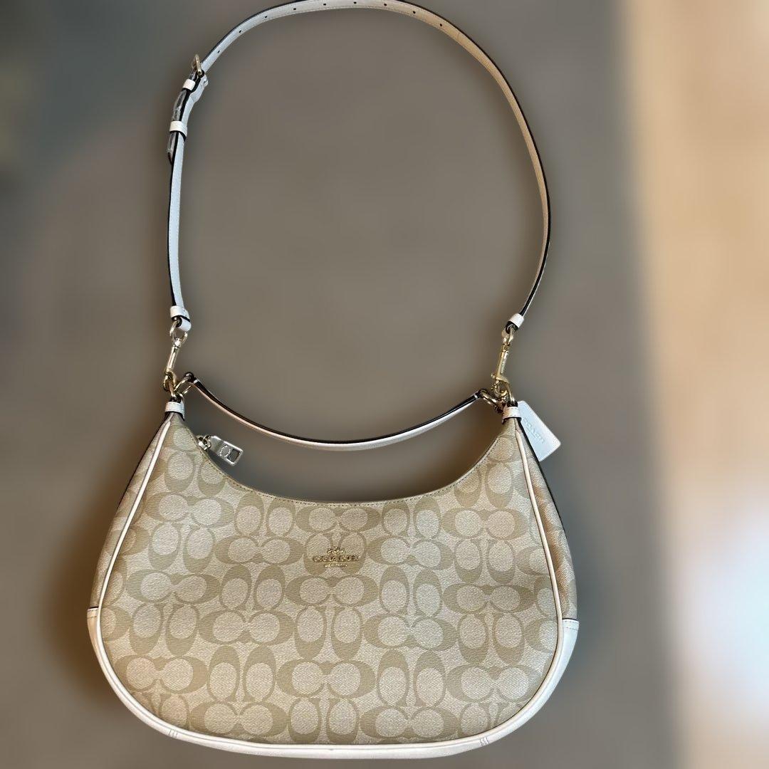 ★ 新品　coach コーチ　バッグ