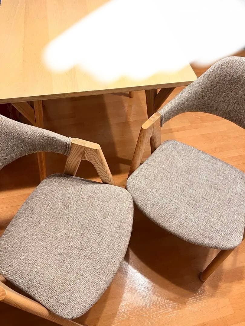 ILALI ダイニングチェア①