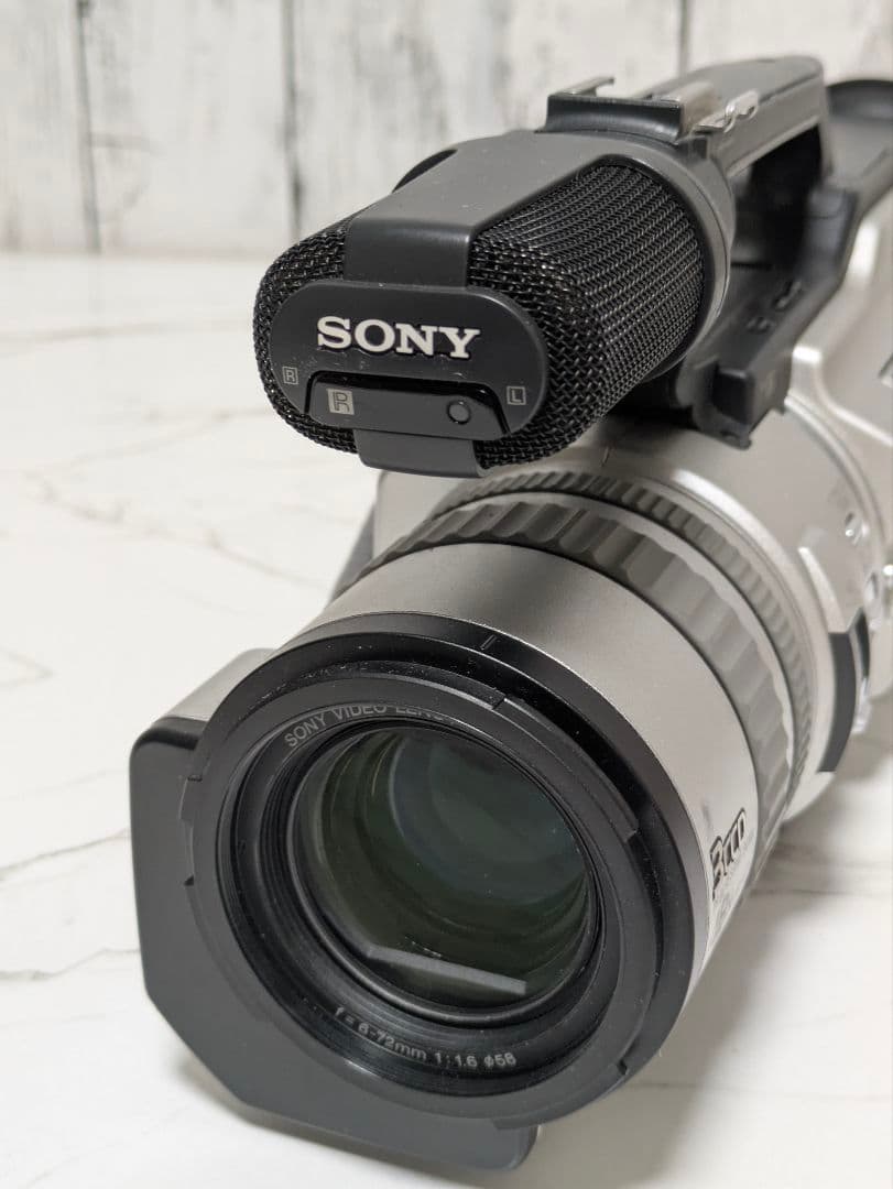 ② SONY　DCR-VX2000　MiniDV対応　ジャンク