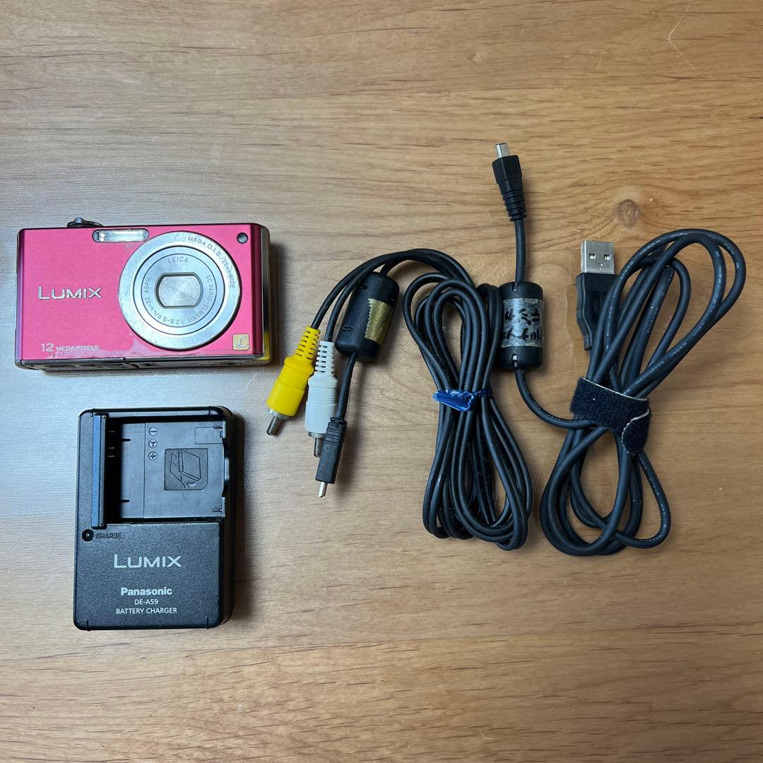 LUMIX 12メガピクセル コンパクトデジタルカメラ