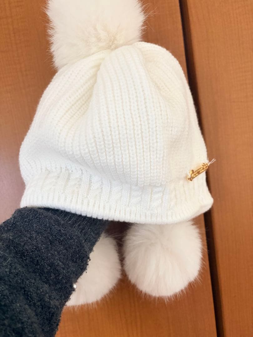 ホワイト ニット帽 ポンポン付き Resurrection レザレクション
