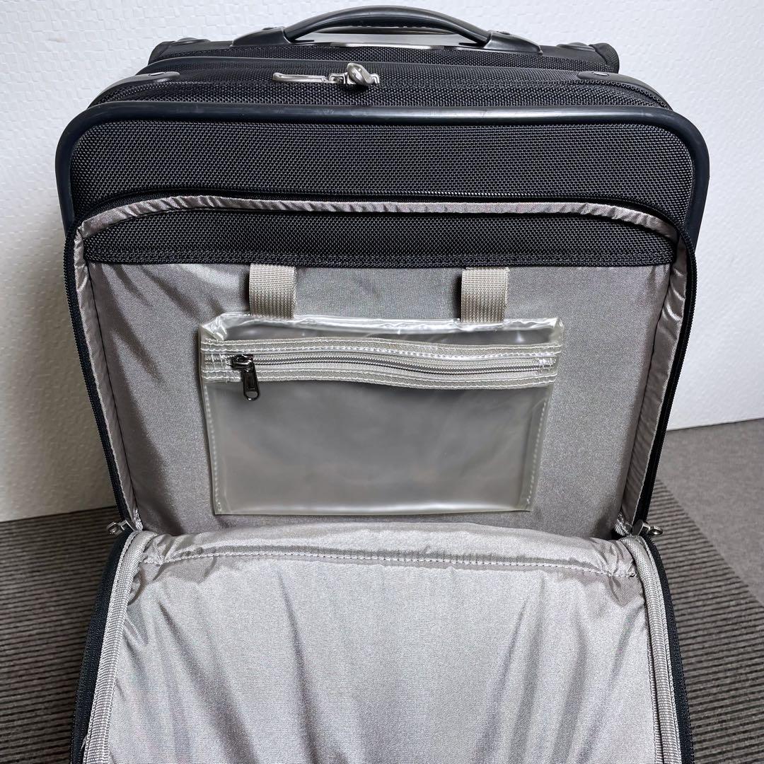 Pathfinder スーツケース 拡張機能付 パスファインダー DuraMax - メルカリ