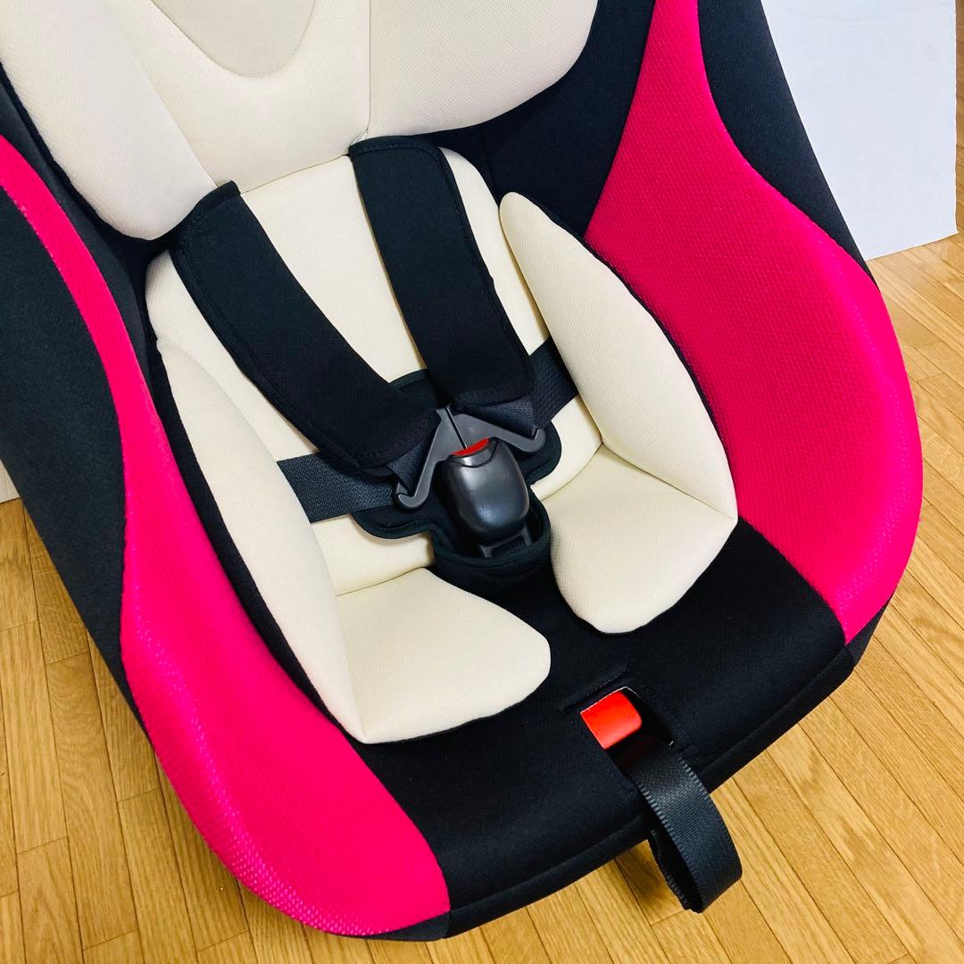 【美品】タカタ　チャイルドシート　takata04-rabbi TKRAB003
