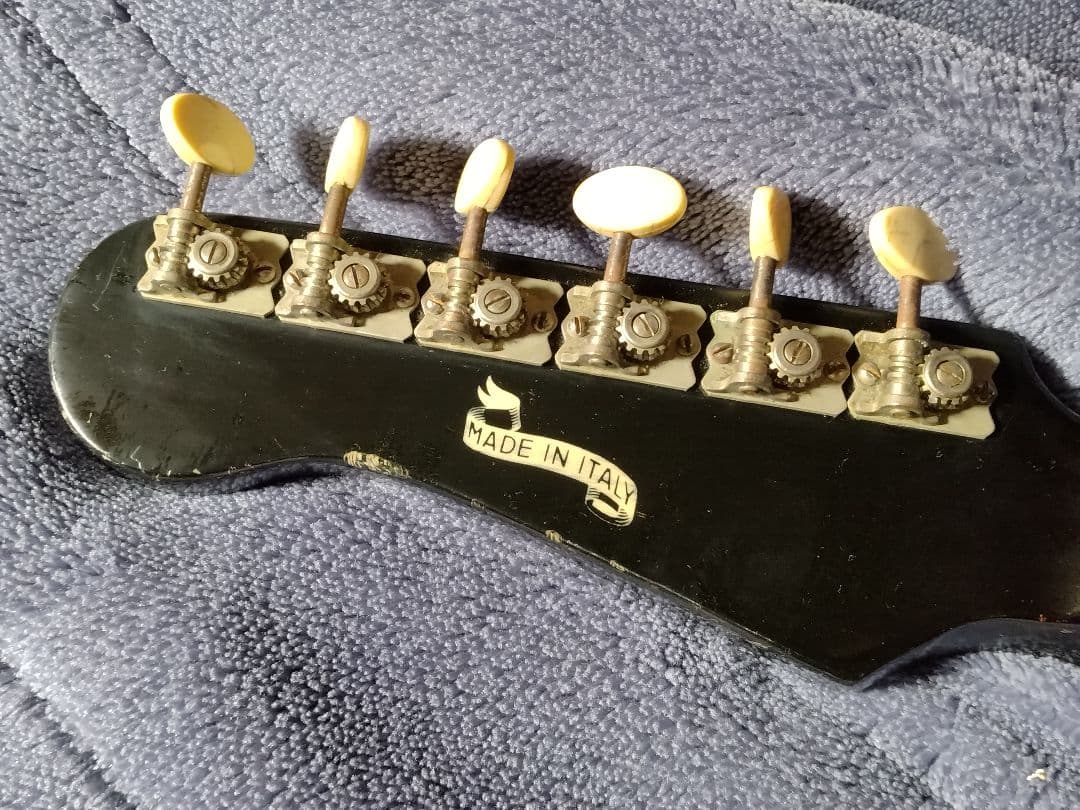 ホ*ラ様 EKO ヴィンテージ ビザールギター カスタム品