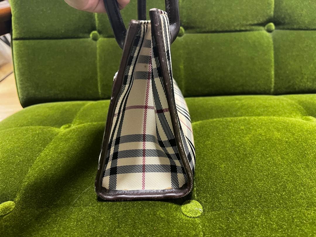 美品 バーバリー　ロゴプレート　ハンドバッグ　スクエア