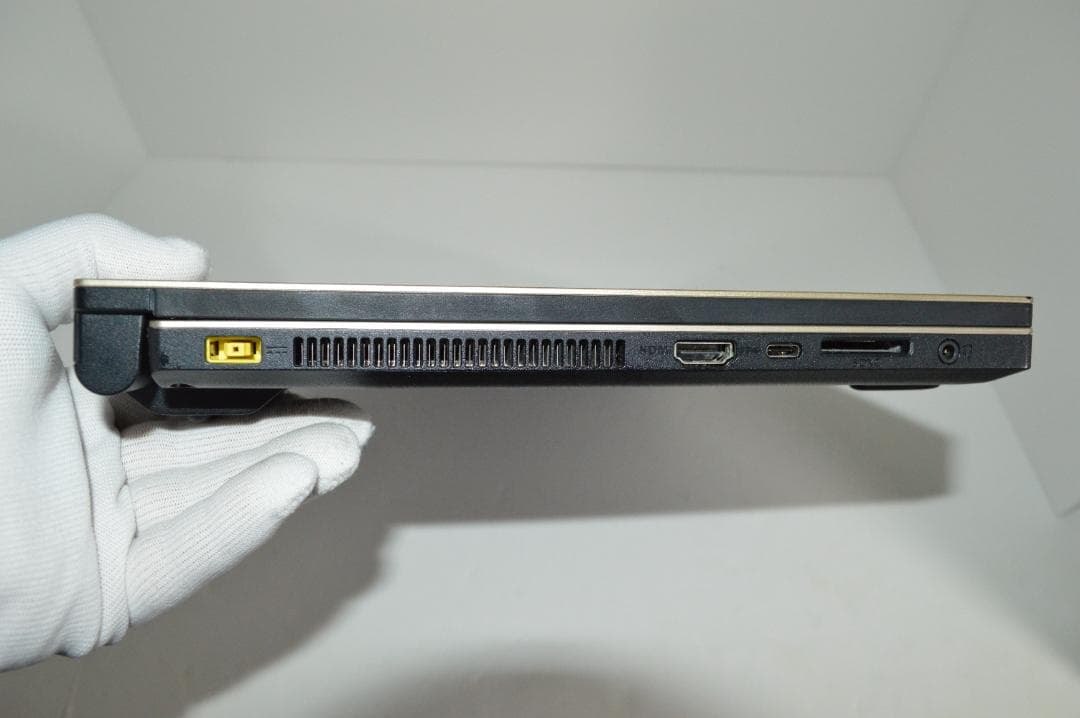 ゴールドLAVIE第8世代Corei7/32G/SSD1TBバッテリー良好 - Windows