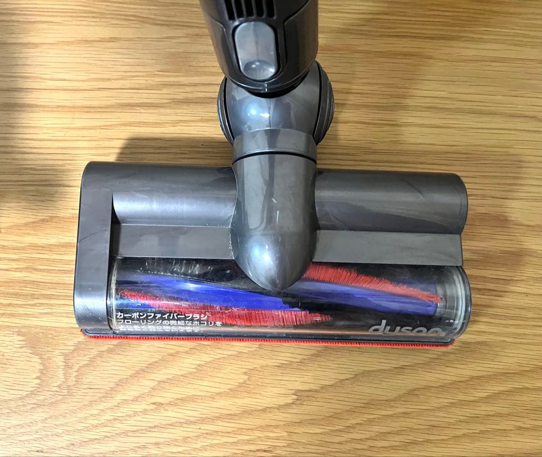 ダイソン 電気掃除機 DC63 【消毒/清掃/動作確認済】