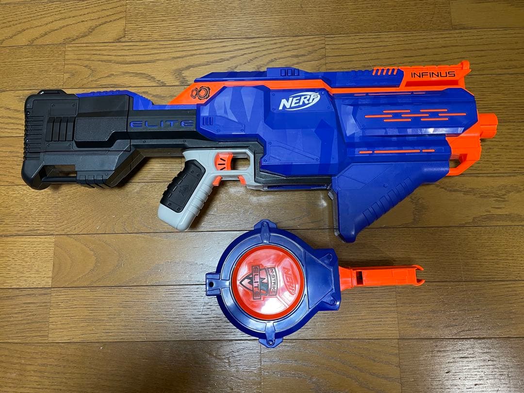 Nerf Elite Infinus 電動トイガンナーフセット　値下げしました！