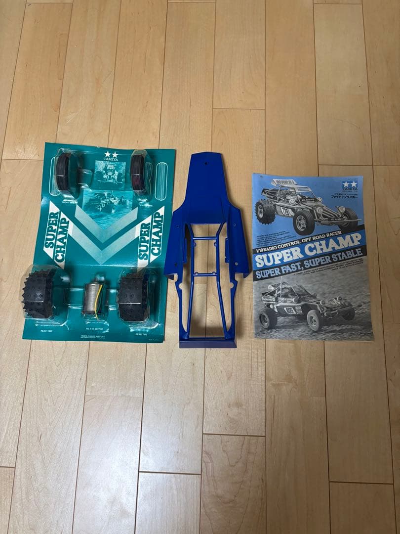 タミヤ1/10ラジコンキット　ファイティングバギー1984年