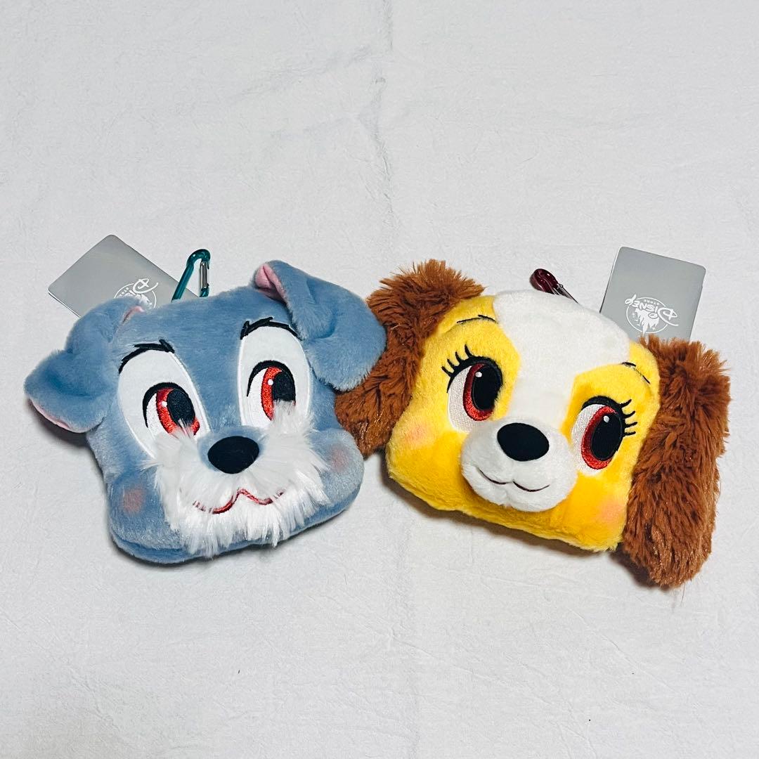 ディズニーストア　わんわん物語　レディ　トランプ　パスケース わんわん物語のレディとトランプが大人っぽアイテムに♪シックなポーチ