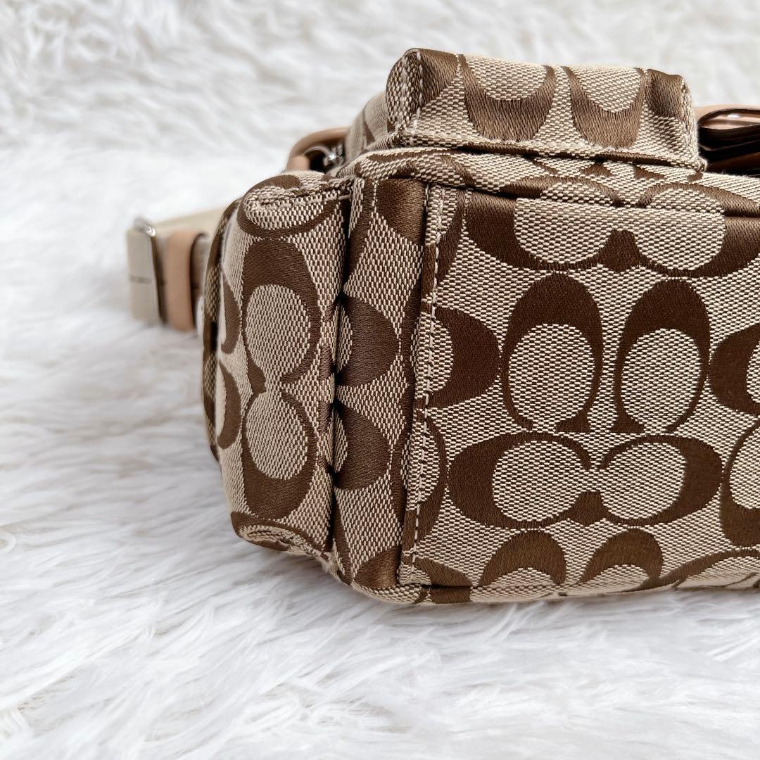 極美品✨COACH ソーホー シグネチャー ショルダーバッグ ベージュ y2k