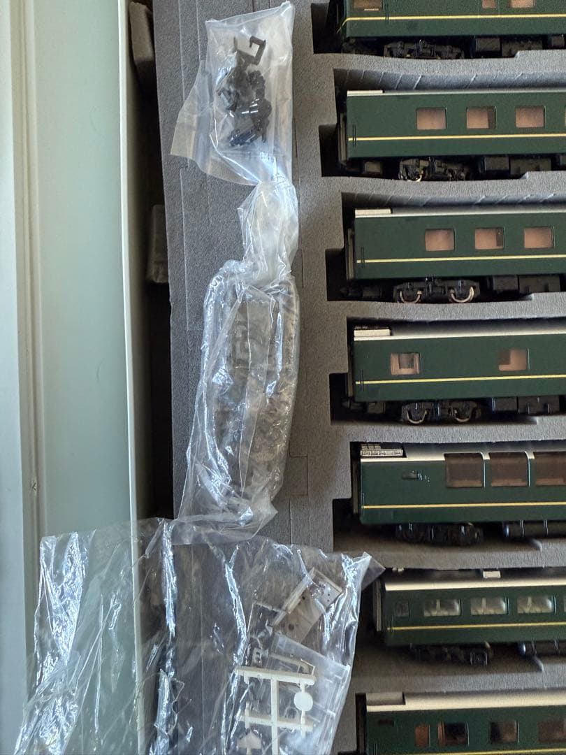 TOMIX98955 EF81＋24系 特別なトワイライトエクスプレス　室内灯付